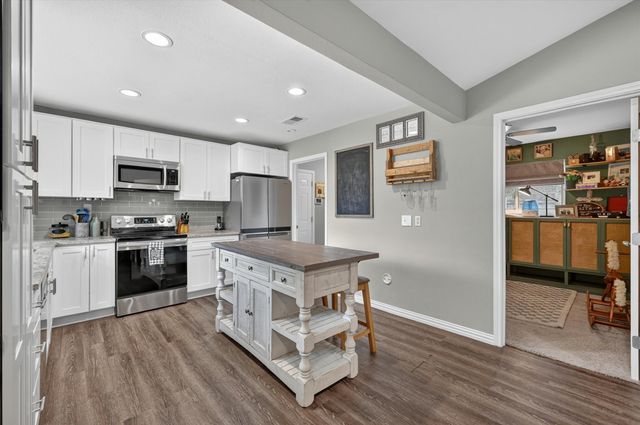 2720 Chadwick Drive, Plano, TX 75075