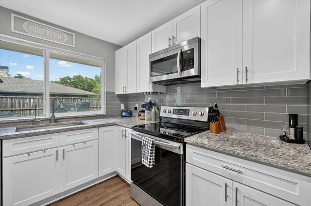 2720 Chadwick Drive, Plano, TX 75075