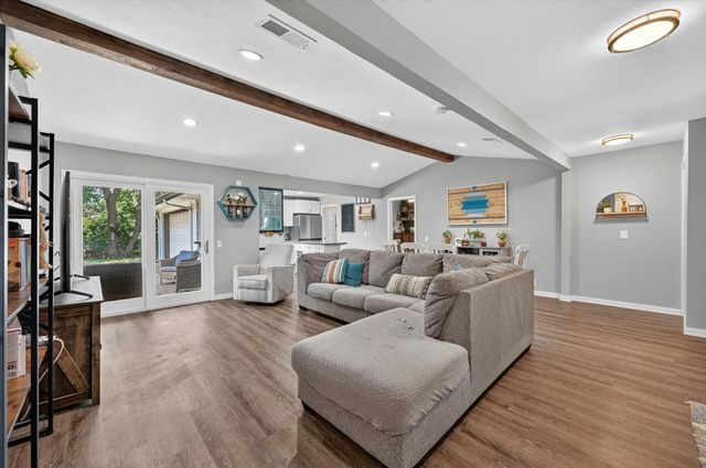 2720 Chadwick Drive, Plano, TX 75075