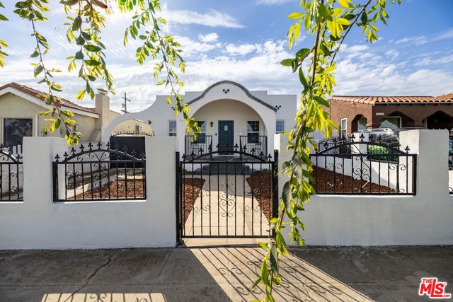 1432 W 91ST Street, Los Angeles, CA 90047