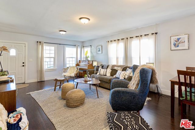 1432 W 91ST Street, Los Angeles, CA 90047