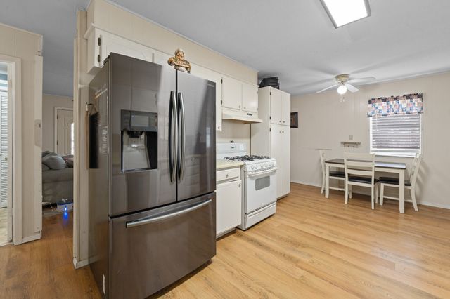 411 Vine Street, Weatherford, TX 76086