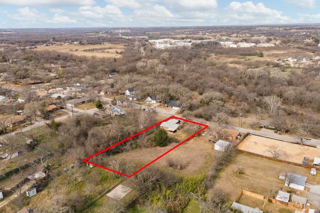 411 Vine Street, Weatherford, TX 76086