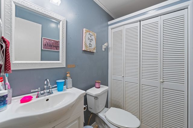 411 Vine Street, Weatherford, TX 76086