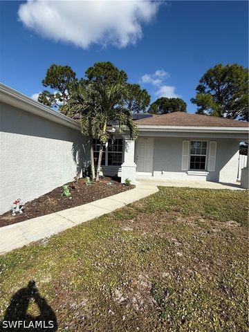3122 12th ST SW, Lehigh Acres, FL 33976