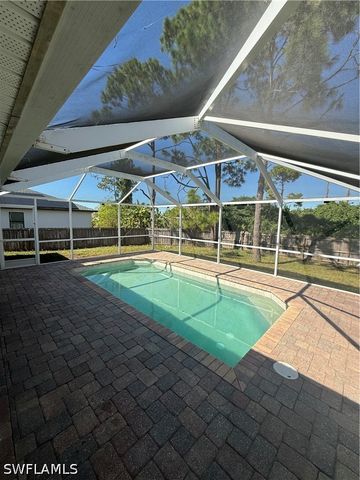 3122 12th ST SW, Lehigh Acres, FL 33976
