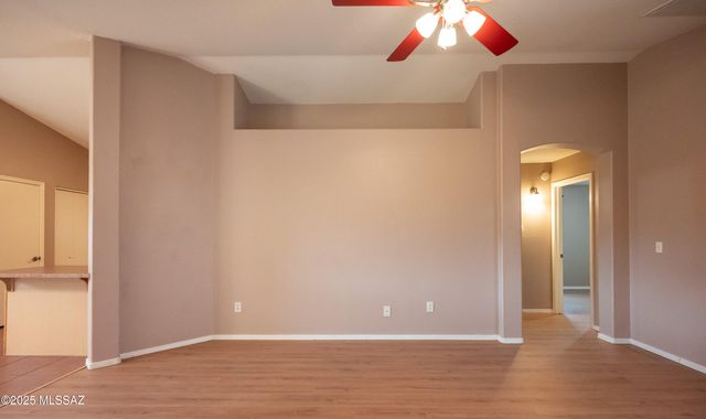 13163 E Mineta Ridge Drive, Vail, AZ 85641