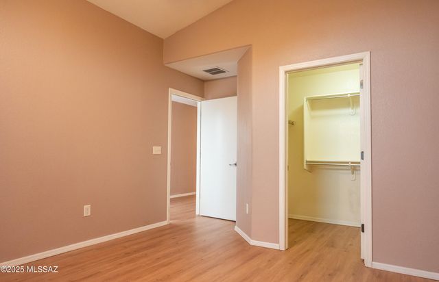 13163 E Mineta Ridge Drive, Vail, AZ 85641