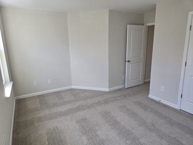 5158 Pace Park Cir, Columbia, TN 38401