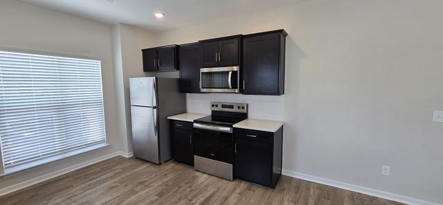 5158 Pace Park Cir, Columbia, TN 38401
