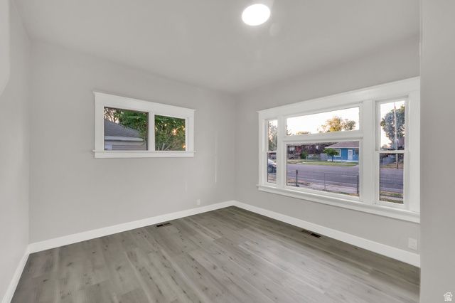 197 W CENTER ST, Midvale, UT 84047