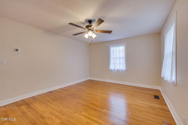 1813 Madison Street, Kingsport, TN 37665