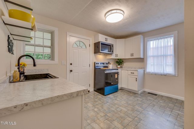 1813 Madison Street, Kingsport, TN 37665