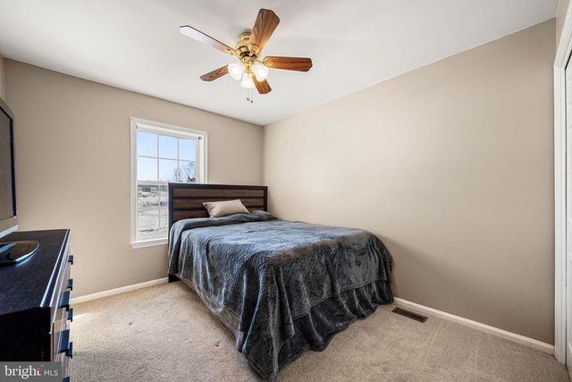 45 PEBBLE BEACH LN, Pottstown, PA 19464