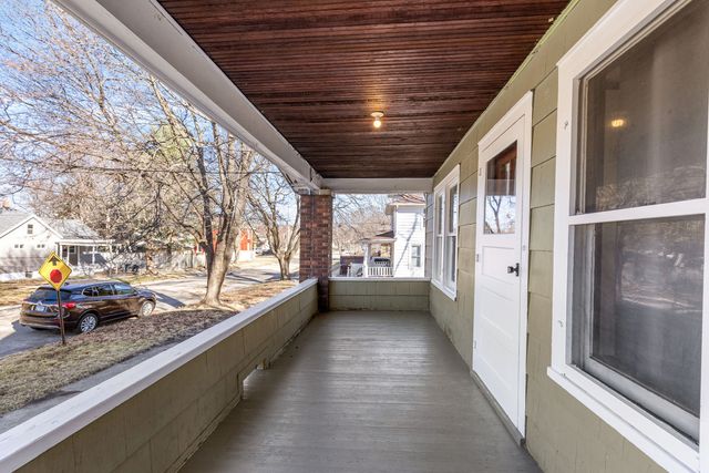 413 Adams Street, Rockford, IL 61107