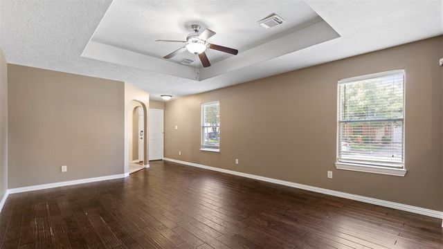 10414 Collin Park, Houston, TX 77075