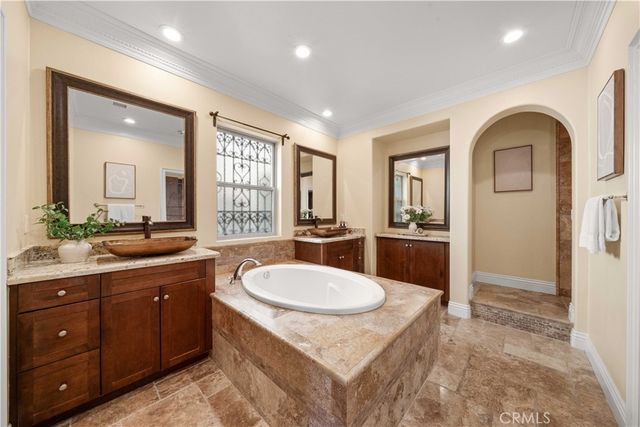 94 Mission, Irvine, CA 92618