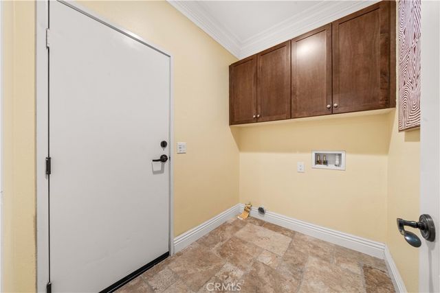 94 Mission, Irvine, CA 92618