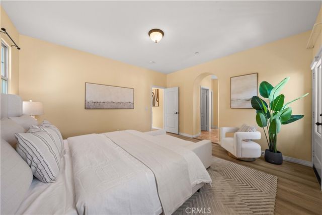 94 Mission, Irvine, CA 92618