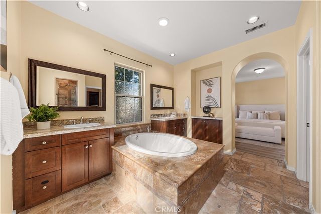 94 Mission, Irvine, CA 92618