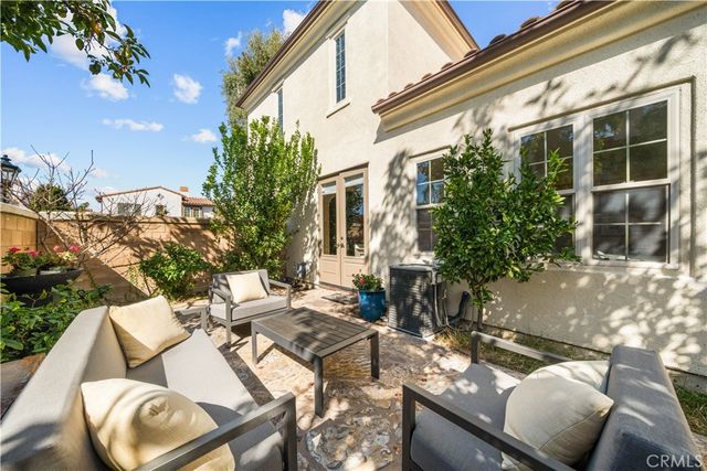 94 Mission, Irvine, CA 92618