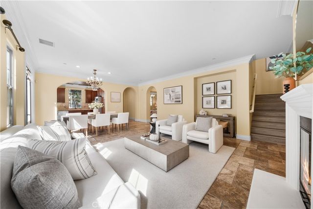 94 Mission, Irvine, CA 92618