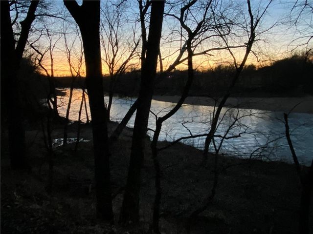 2759 County Road 411, Berryville, AR 72616