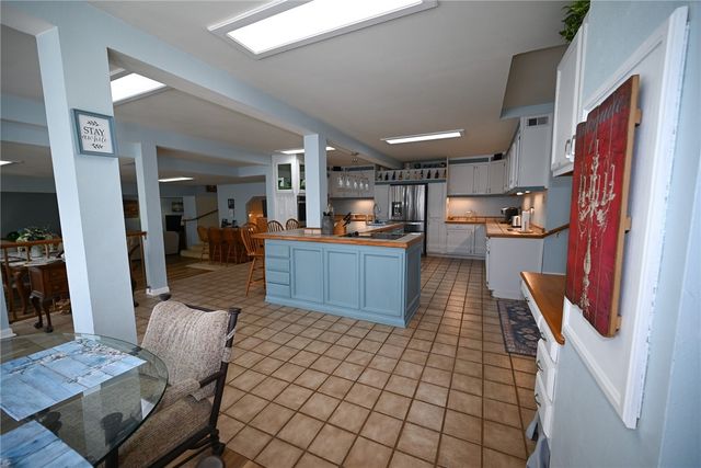 2759 County Road 411, Berryville, AR 72616