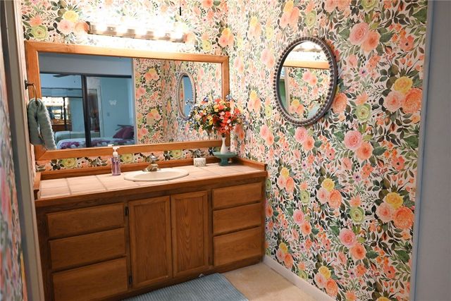 2759 County Road 411, Berryville, AR 72616