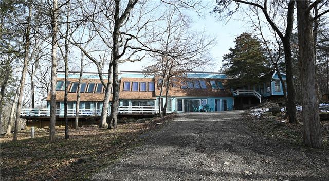 2759 County Road 411, Berryville, AR 72616