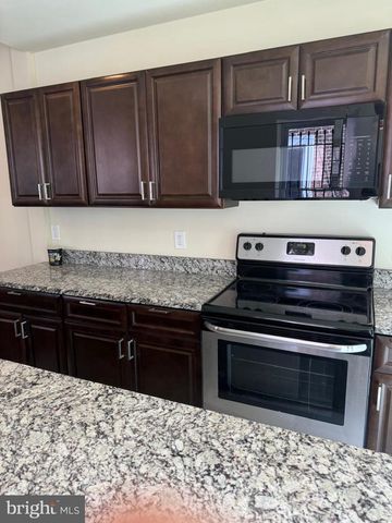 2242 N CARLISLE ST, Philadelphia, PA 19132