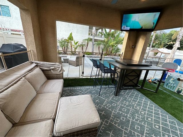 30409 Gulf Stream, Canyon Lake, CA 92587