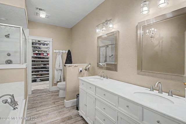 11353 Hattie K Drive, Biloxi, MS 39532