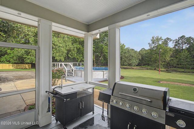 11353 Hattie K Drive, Biloxi, MS 39532
