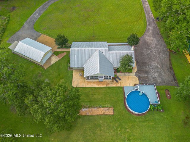 11353 Hattie K Drive, Biloxi, MS 39532
