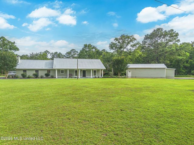 11353 Hattie K Drive, Biloxi, MS 39532