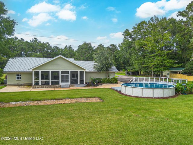 11353 Hattie K Drive, Biloxi, MS 39532