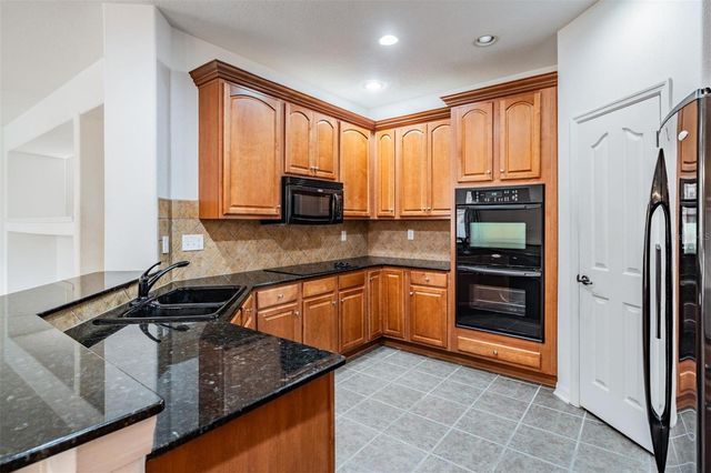 6327 CHERRY BLOSSOM TRAIL, Gibsonton, FL 33534