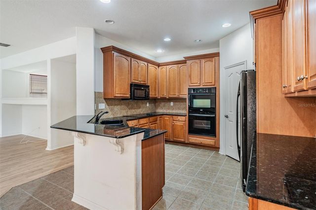 6327 CHERRY BLOSSOM TRAIL, Gibsonton, FL 33534