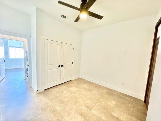 2102 Mechanic Street 205, Galveston, TX 77550