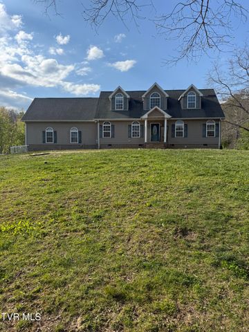 2497 Upper Copper Creek Road, Castlewood, VA 24224