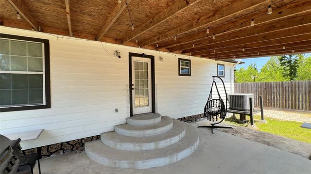 186 Road 5210, Cleveland, TX 77327