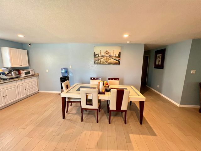 186 Road 5210, Cleveland, TX 77327