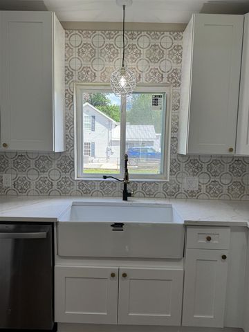 401 Berrien Street, Buchanan, MI 49107