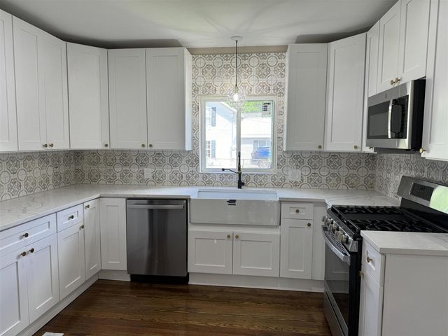 401 Berrien Street, Buchanan, MI 49107