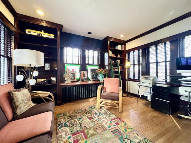 3964 Stowell AVENUE, Shorewood, WI 53211