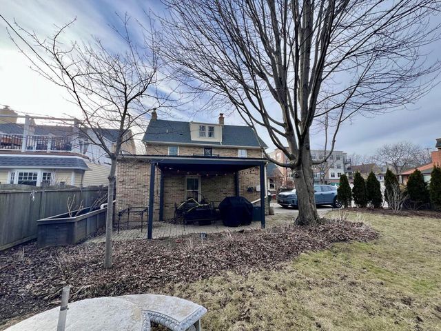 3964 Stowell AVENUE, Shorewood, WI 53211