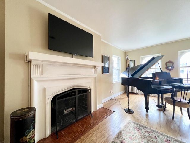 3964 Stowell AVENUE, Shorewood, WI 53211
