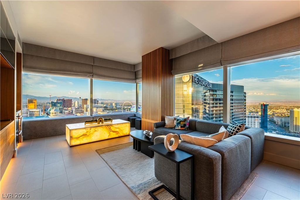 2600 West Harmon Avenue 56004, Las Vegas, NV 89158 — photo 2
