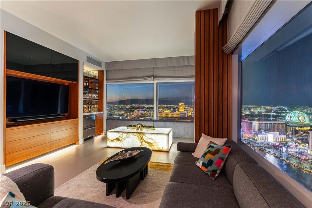 2600 West Harmon Avenue 56004, Las Vegas, NV 89158 — photo 4
